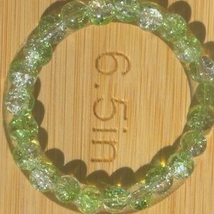 Elegant Green Beaded Bracelet